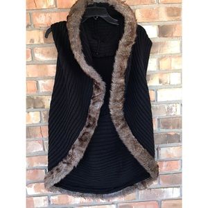 Faux Fur Women’s Sleeveless Black Sweater Vest  One Size